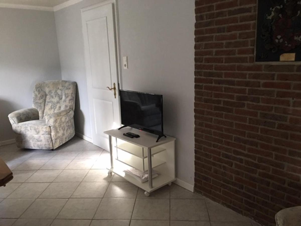 Muehlenweg- Tante Lise Apartment Süderlügum Bagian luar foto